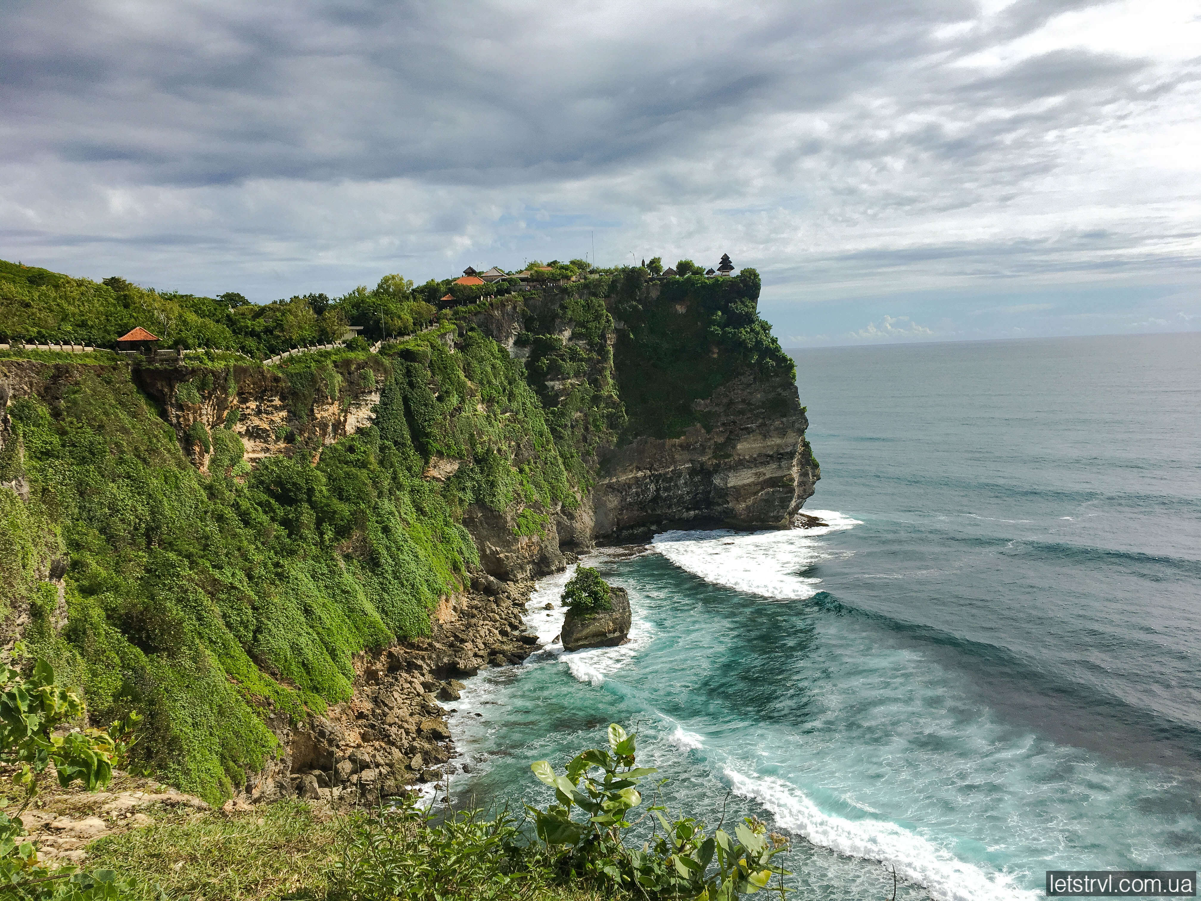 Балі Улувату скеля