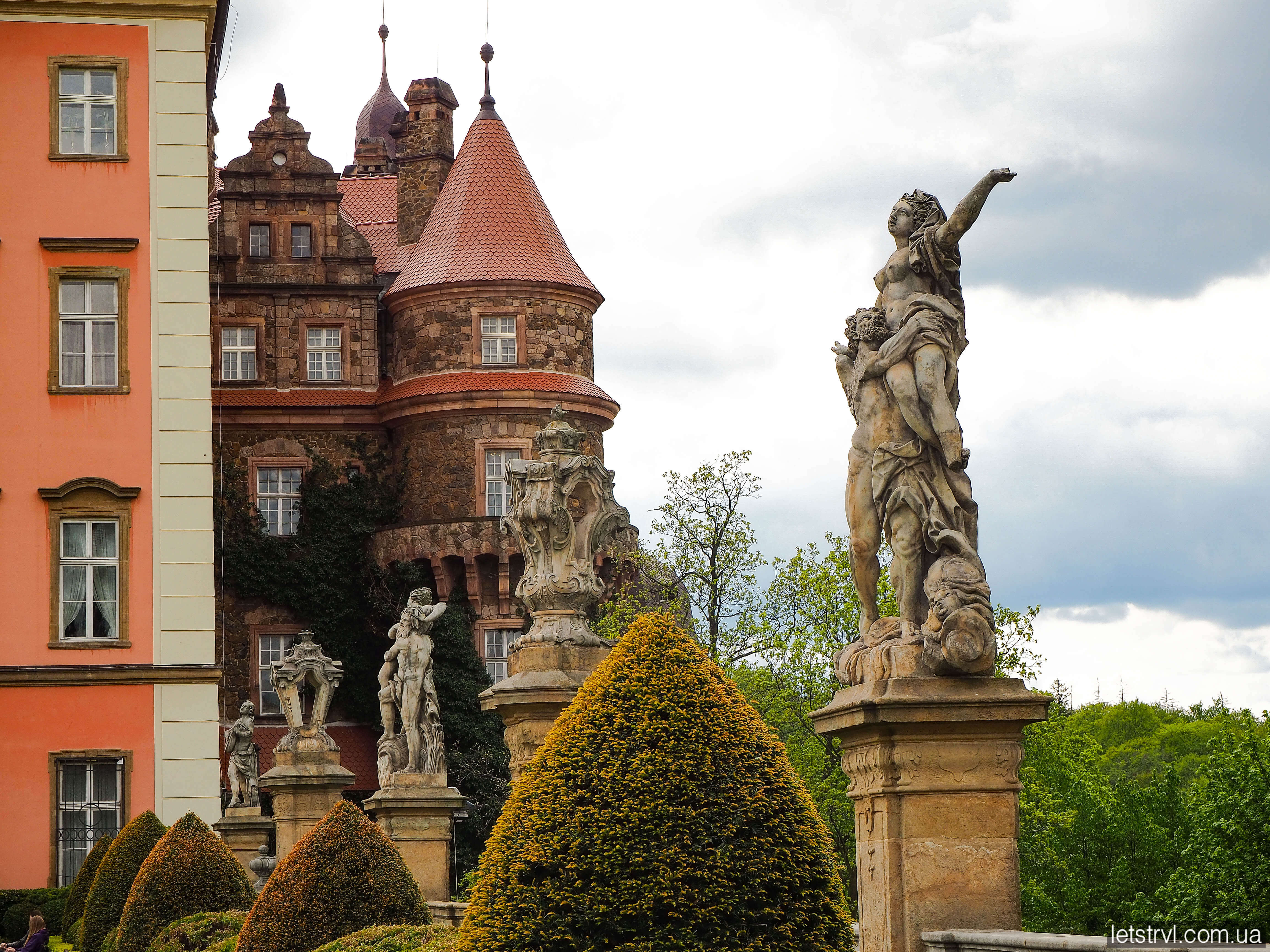 Архітектура замку Ксьонж