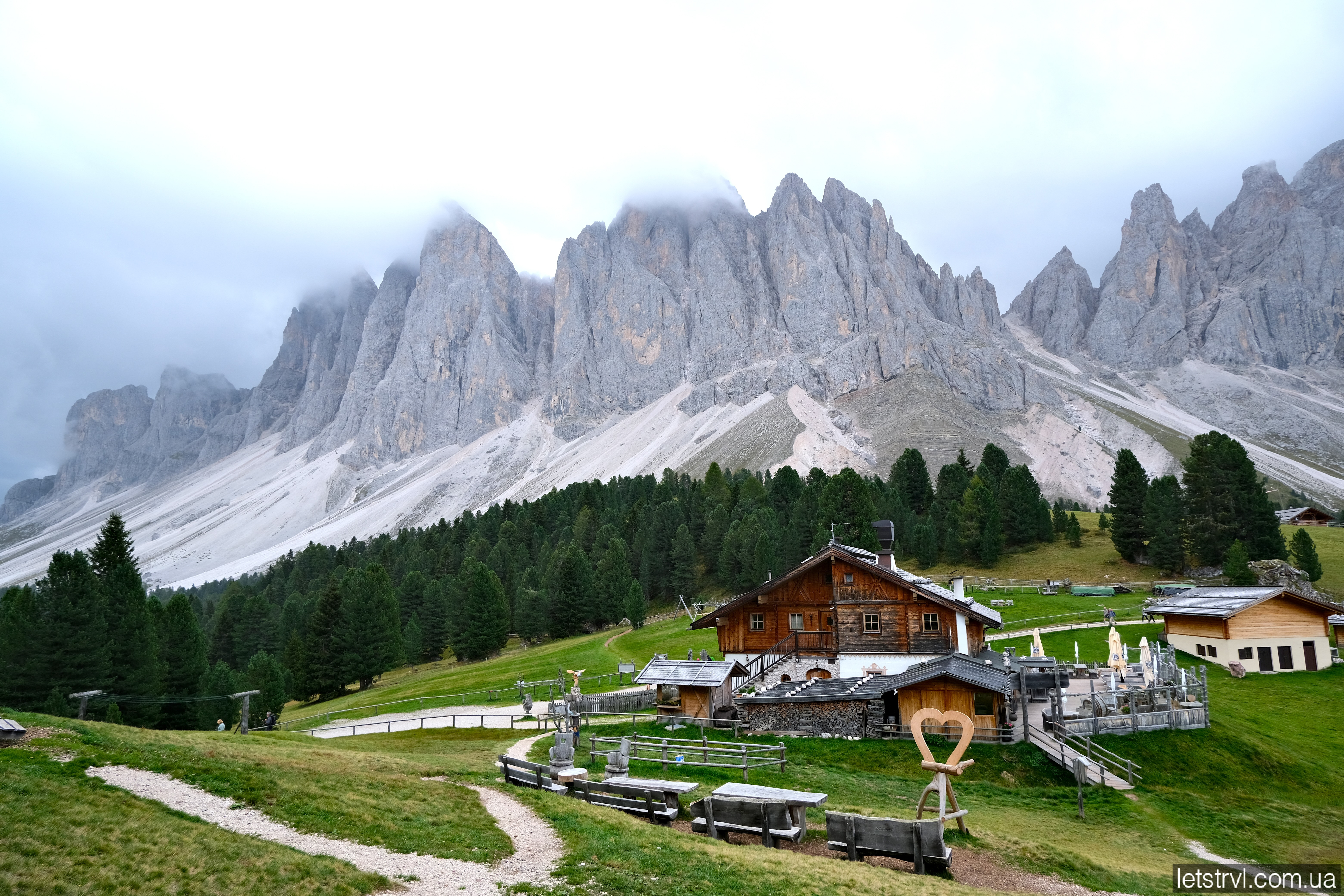 Доломітові Альпи