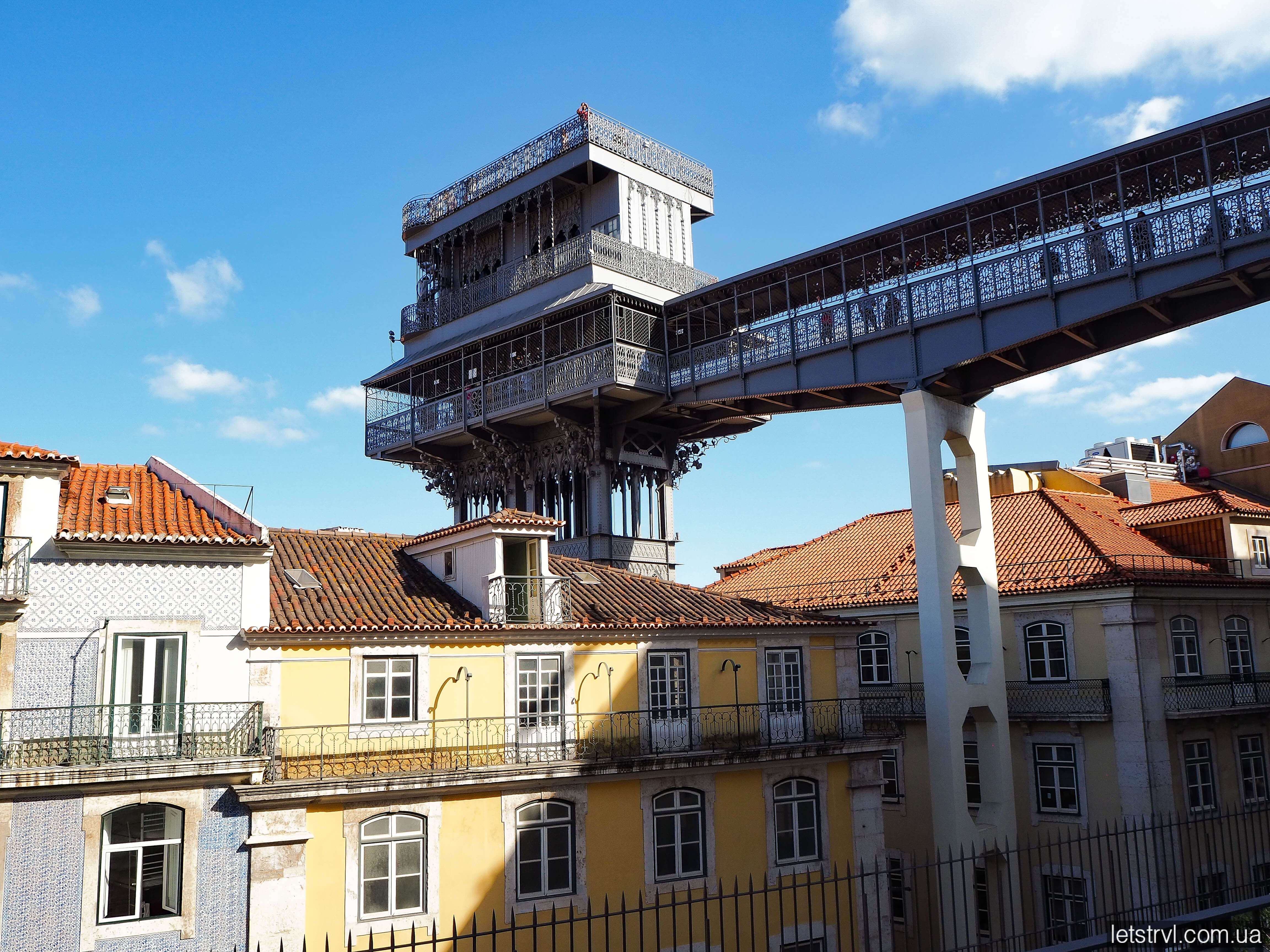 Міст від ліфта Санта Жушта