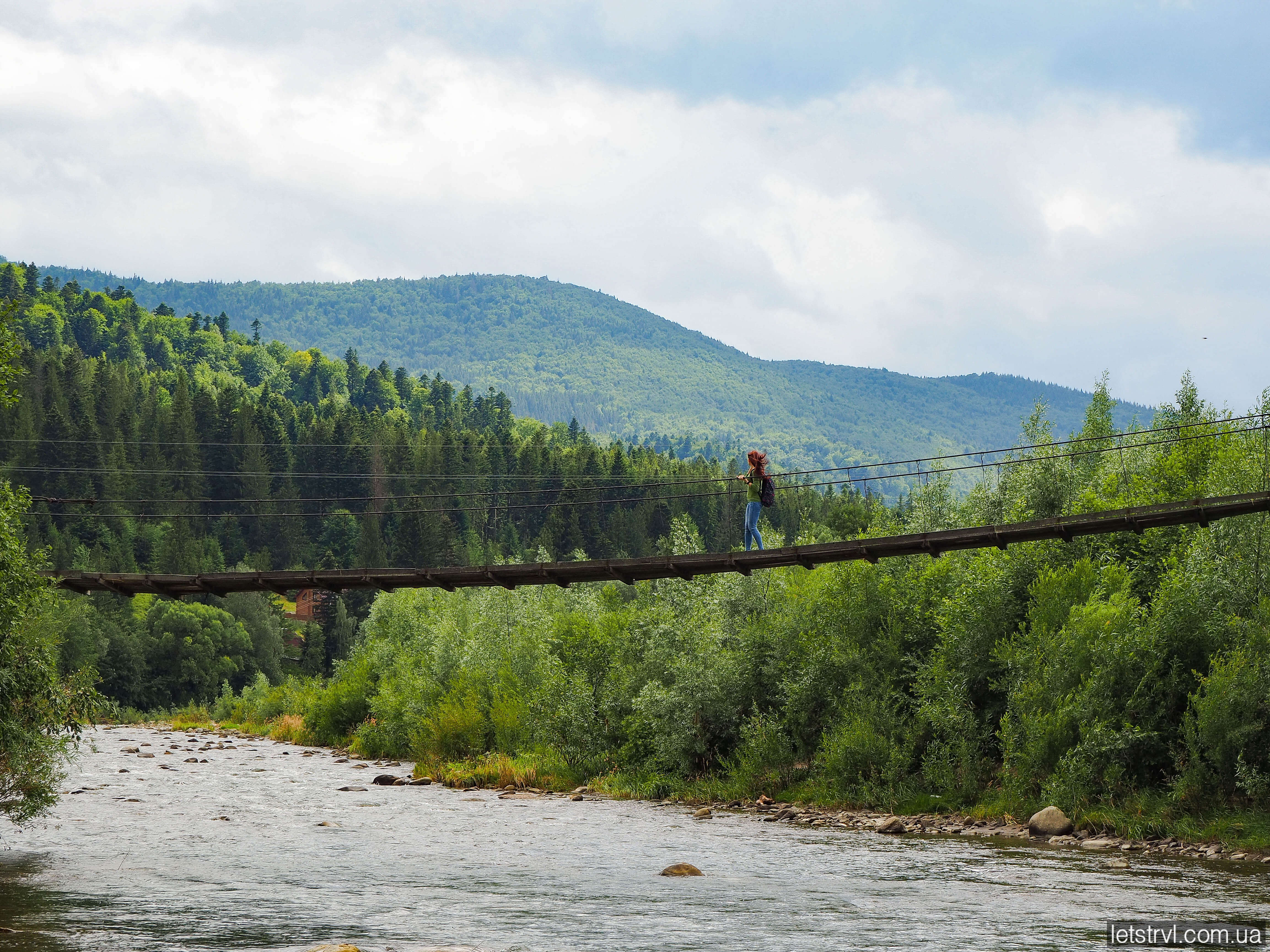 Підвісний міст Микуличин
