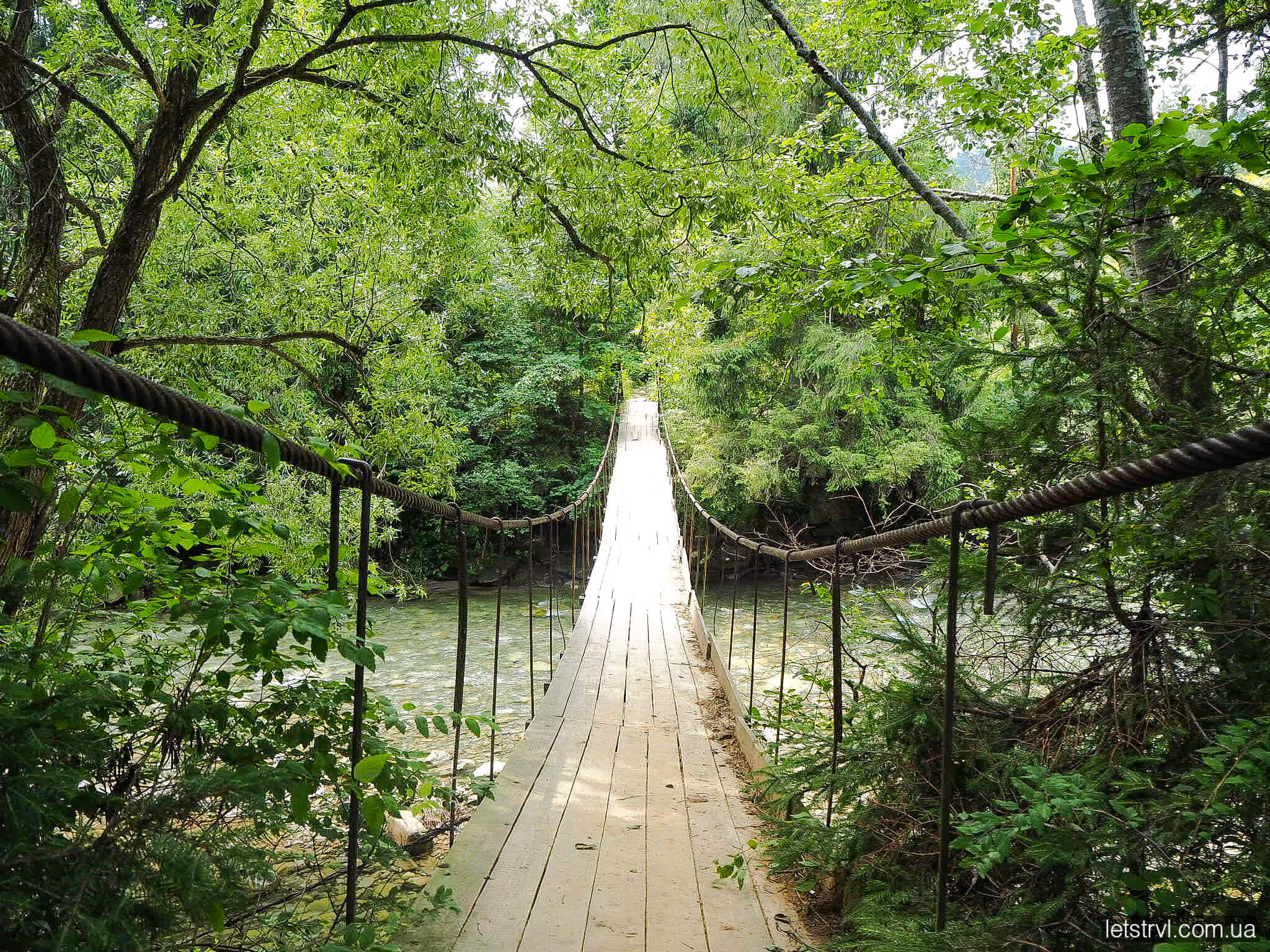 Підвісний міст Микуличин