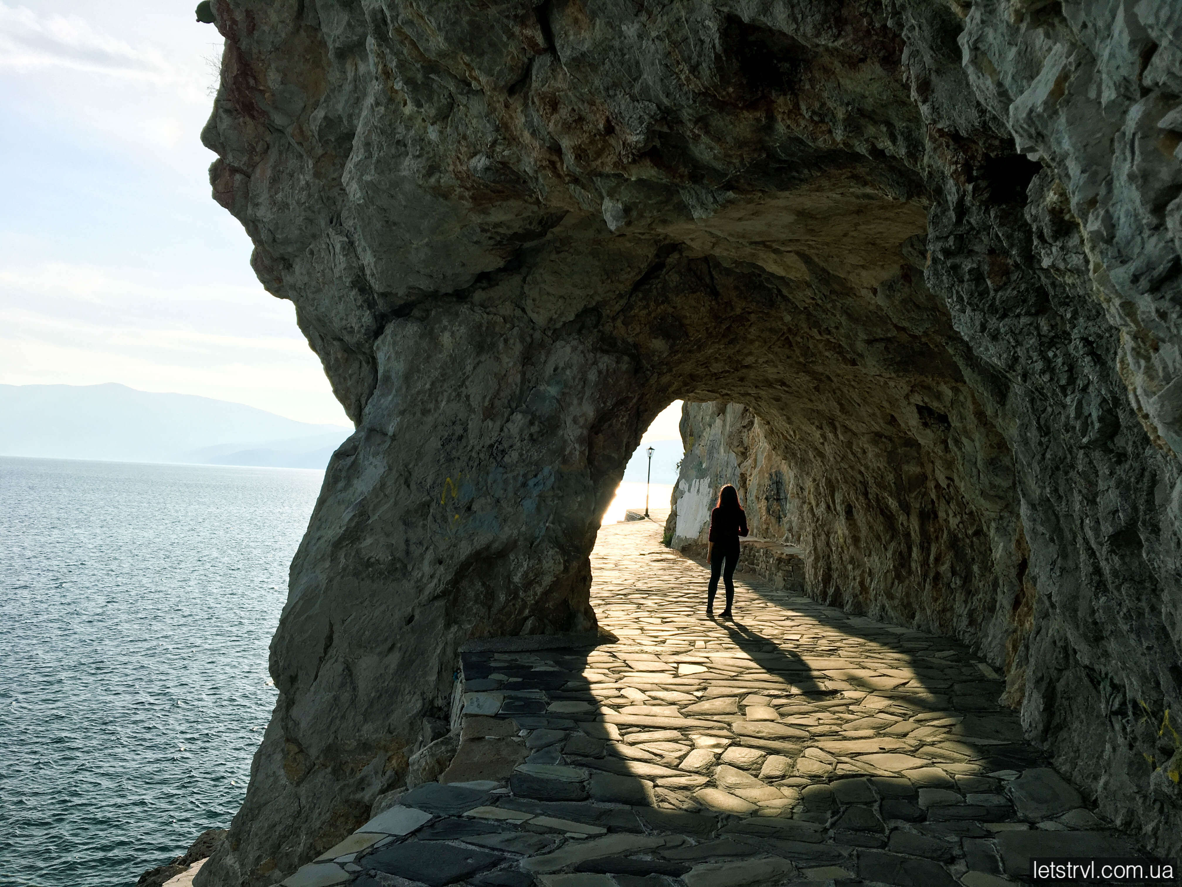 Тропа навколо мису Нафпліон